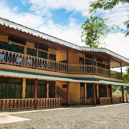 Hotel Sunshine Caribe Puerto Viejo de Talamanca エクステリア 写真
