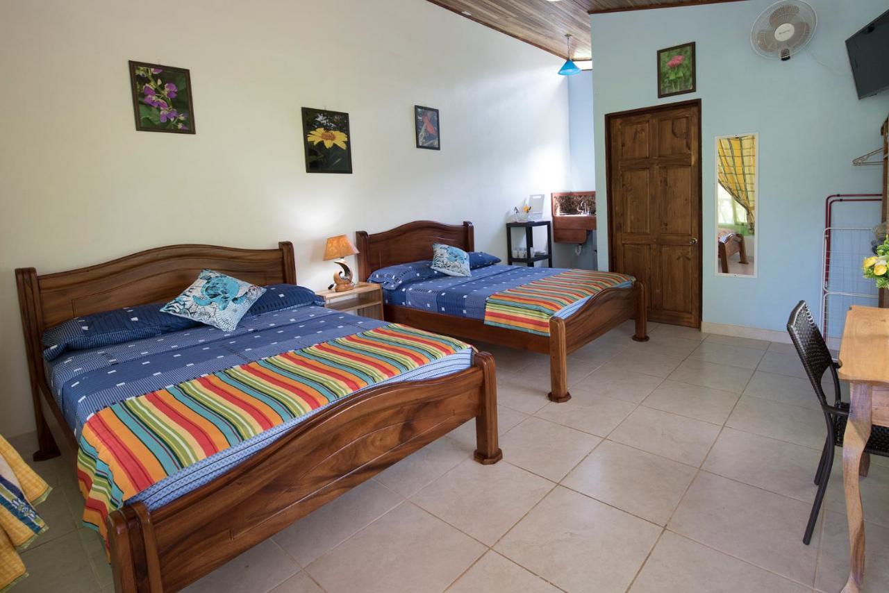 Hotel Sunshine Caribe Puerto Viejo de Talamanca エクステリア 写真
