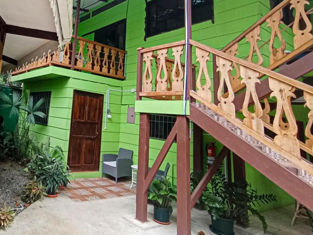 Hotel Sunshine Caribe Puerto Viejo de Talamanca エクステリア 写真