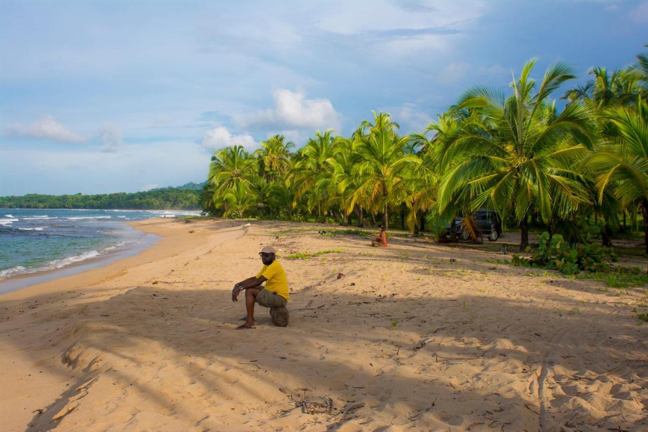Hotel Sunshine Caribe Puerto Viejo de Talamanca エクステリア 写真