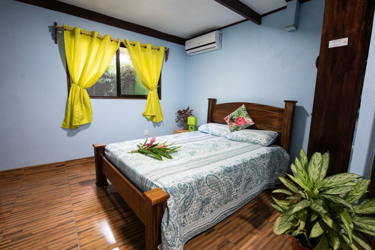 Hotel Sunshine Caribe Puerto Viejo de Talamanca エクステリア 写真