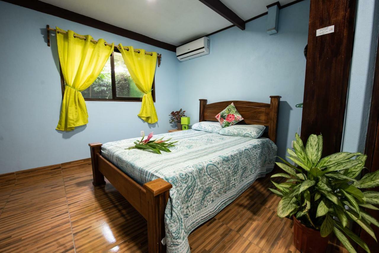 Hotel Sunshine Caribe Puerto Viejo de Talamanca エクステリア 写真