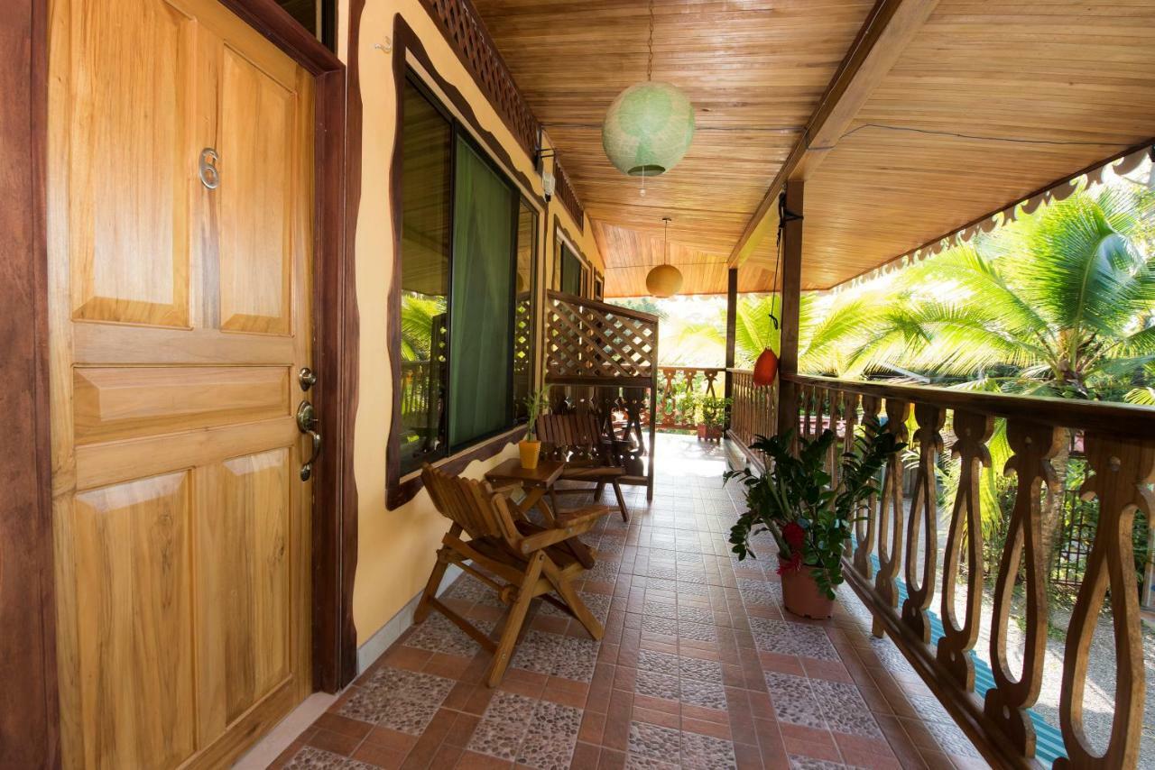 Hotel Sunshine Caribe Puerto Viejo de Talamanca エクステリア 写真